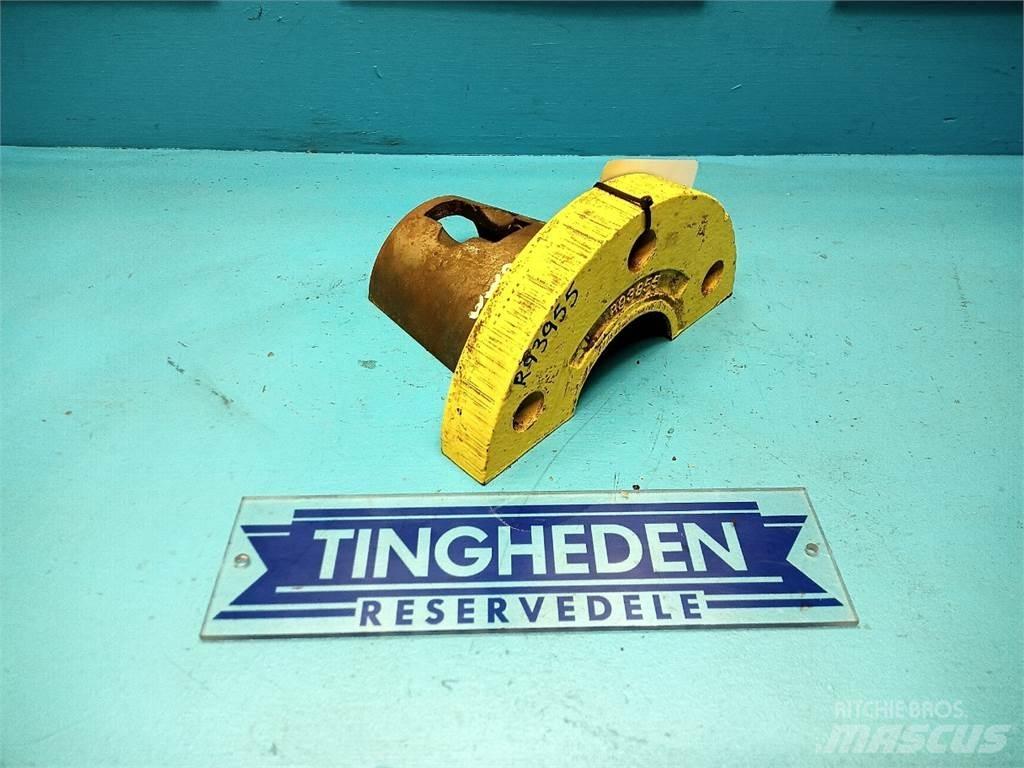 John Deere 4040 Cits traktoru papildaprīkojums