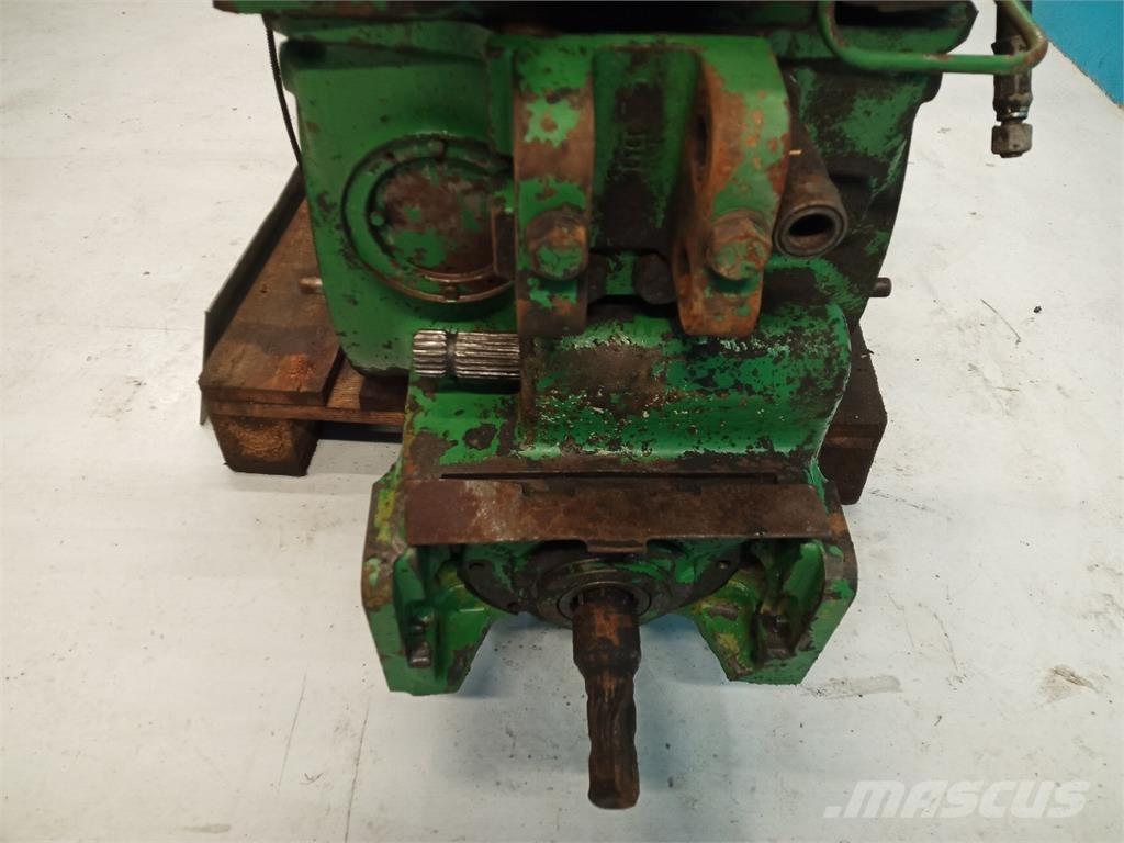 John Deere 4040 Transmisija