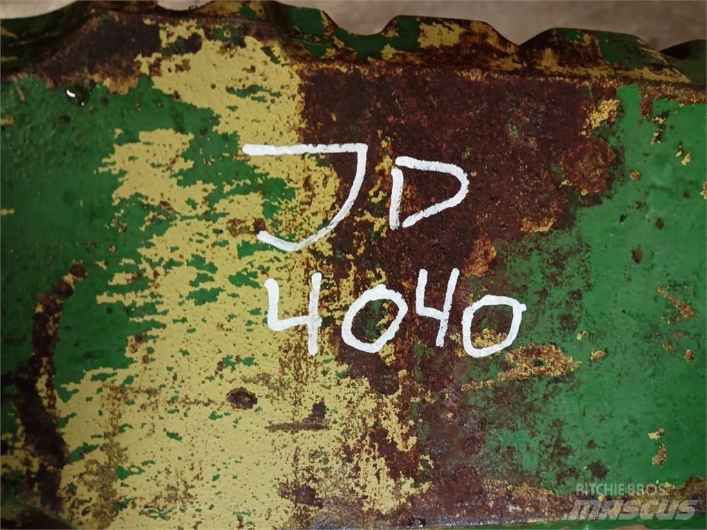 John Deere 4040 Cits traktoru papildaprīkojums