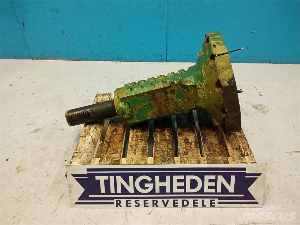 John Deere 4040 Cits traktoru papildaprīkojums