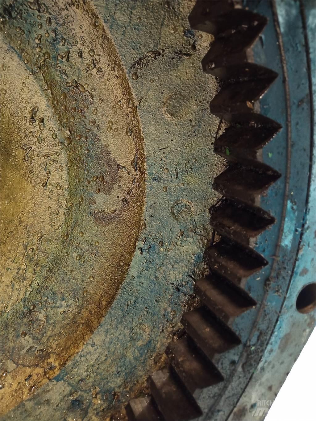 John Deere 4040 Cits traktoru papildaprīkojums