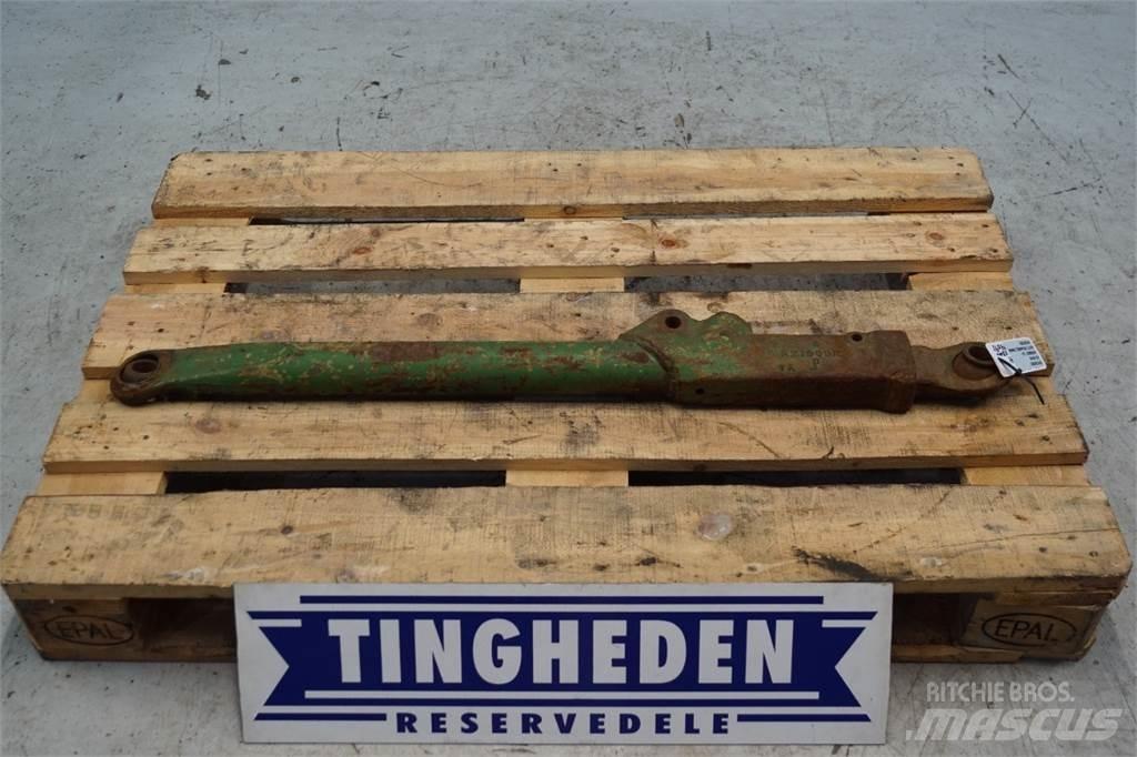 John Deere 4040 Cits traktoru papildaprīkojums
