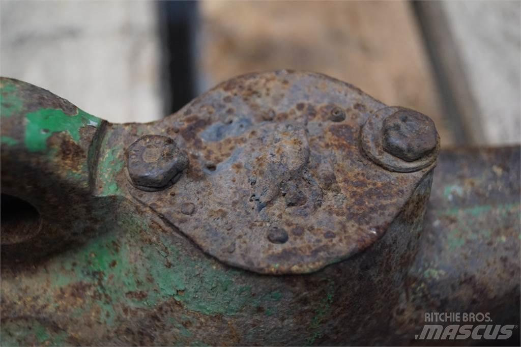 John Deere 4040 Cits traktoru papildaprīkojums