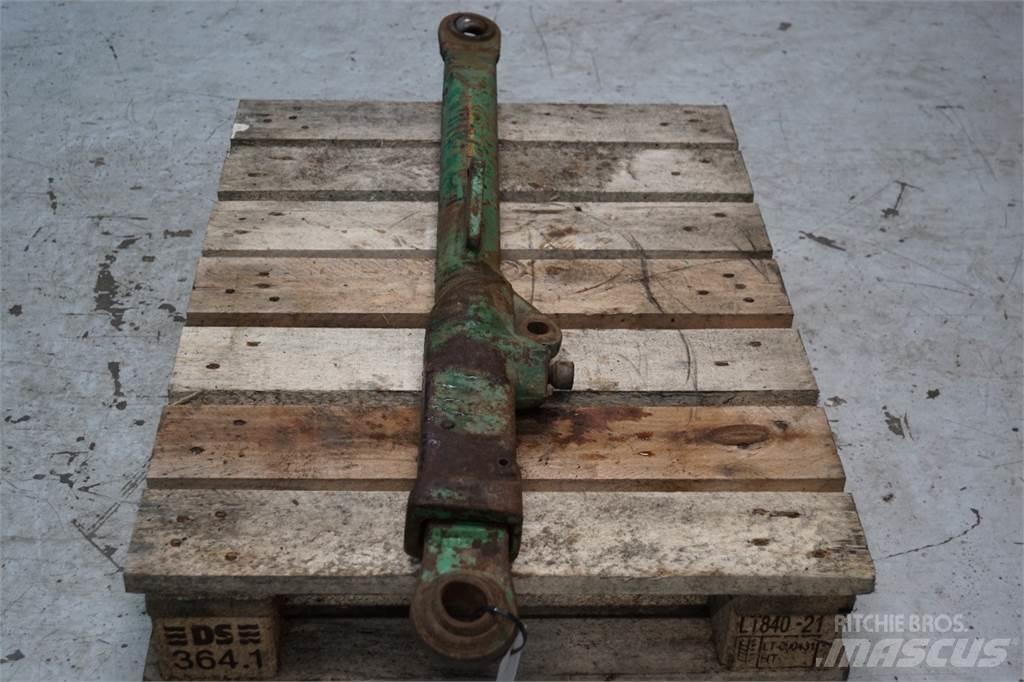 John Deere 4040 Cits traktoru papildaprīkojums
