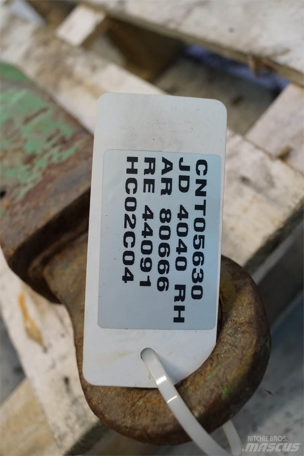 John Deere 4040 Cits traktoru papildaprīkojums