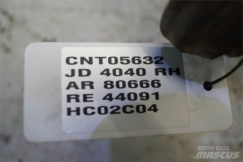 John Deere 4040 Cits traktoru papildaprīkojums