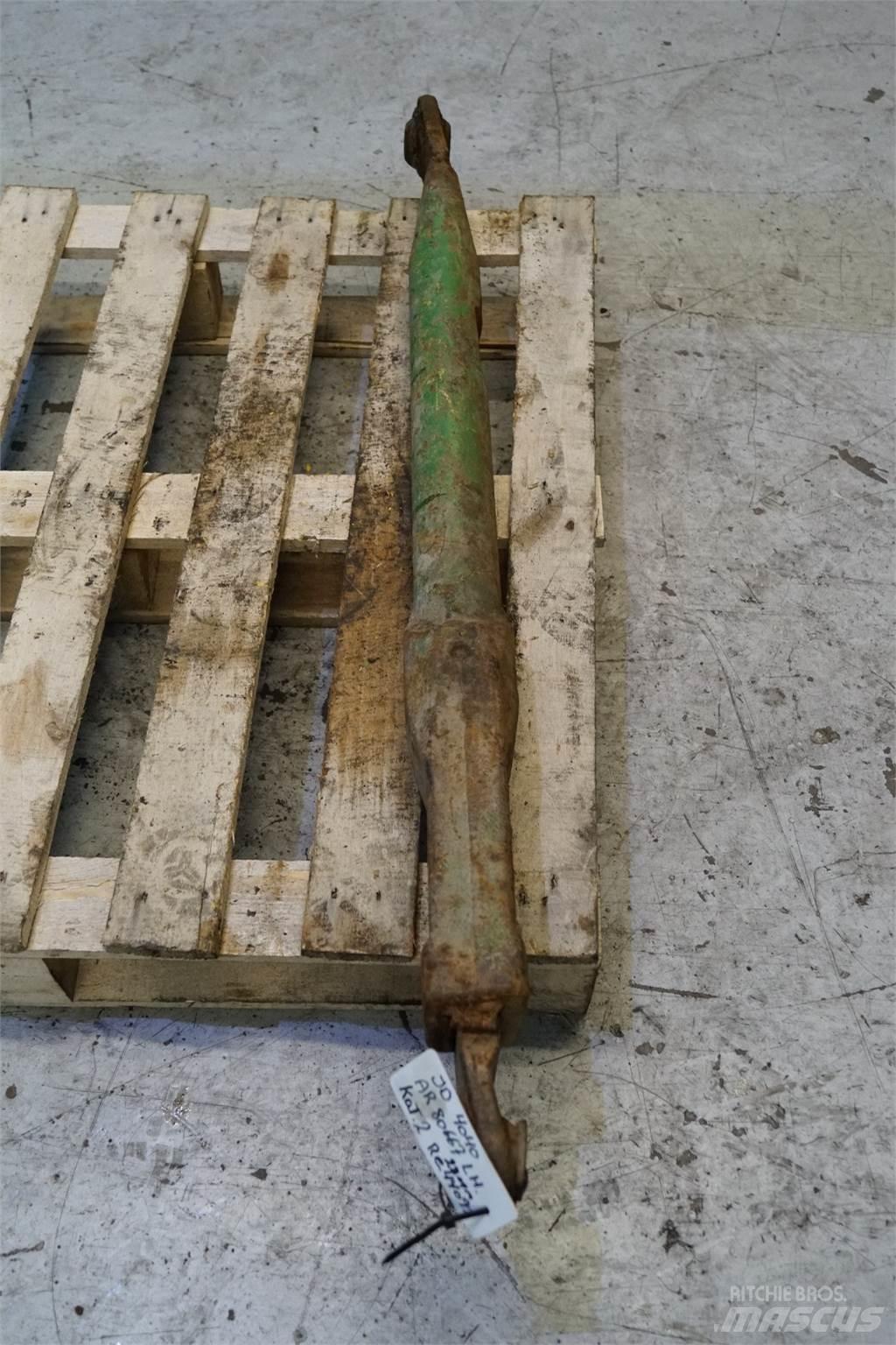 John Deere 4040 Cits traktoru papildaprīkojums