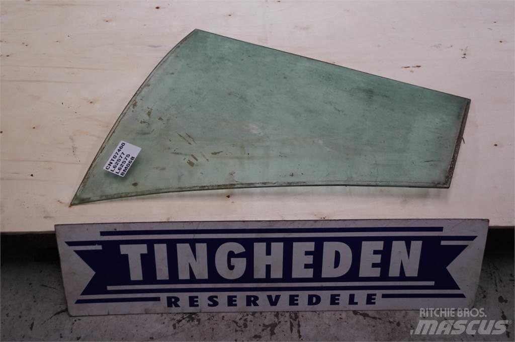 John Deere 4040 Kabīnes un interjers