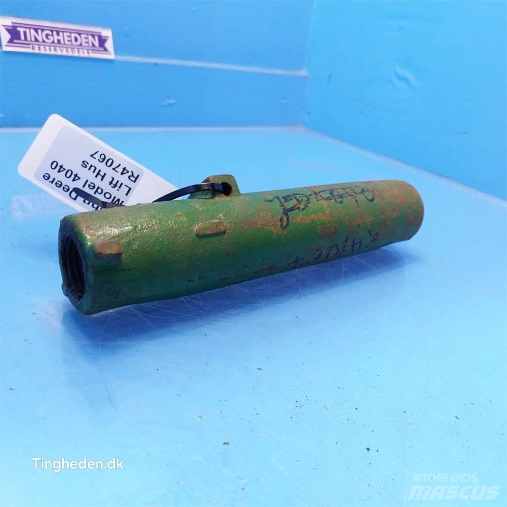 John Deere 4040 Cits traktoru papildaprīkojums