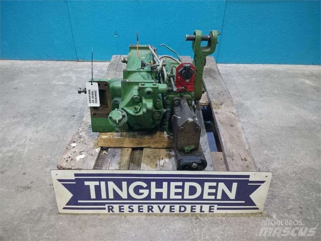 John Deere 4040S Cits traktoru papildaprīkojums
