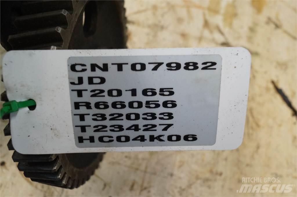 John Deere 4239 Dzinēji