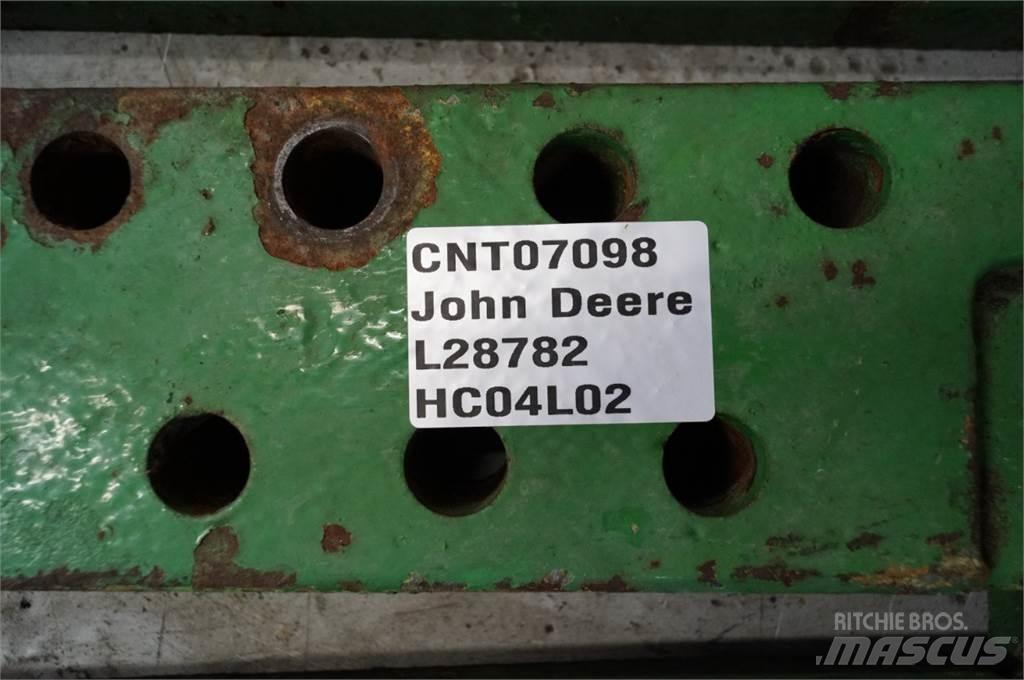 John Deere 4240 Cits traktoru papildaprīkojums