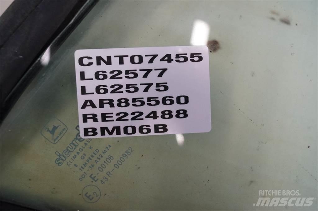 John Deere 4240 Kabīnes un interjers
