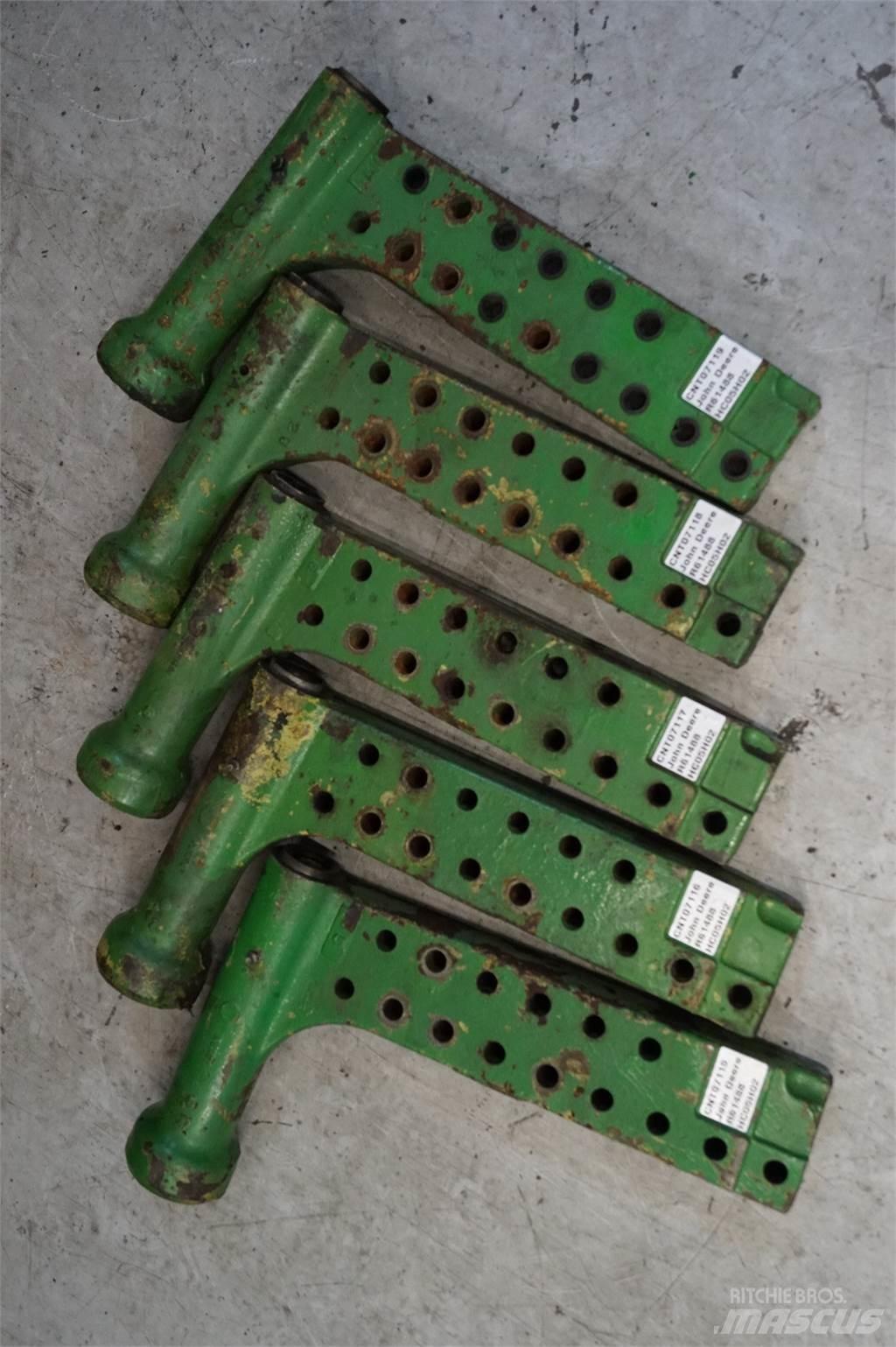 John Deere 4240 Cits traktoru papildaprīkojums