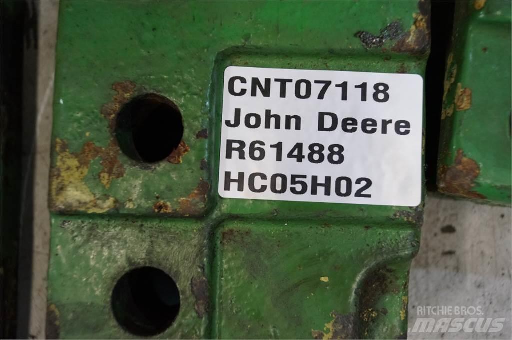 John Deere 4240 Cits traktoru papildaprīkojums