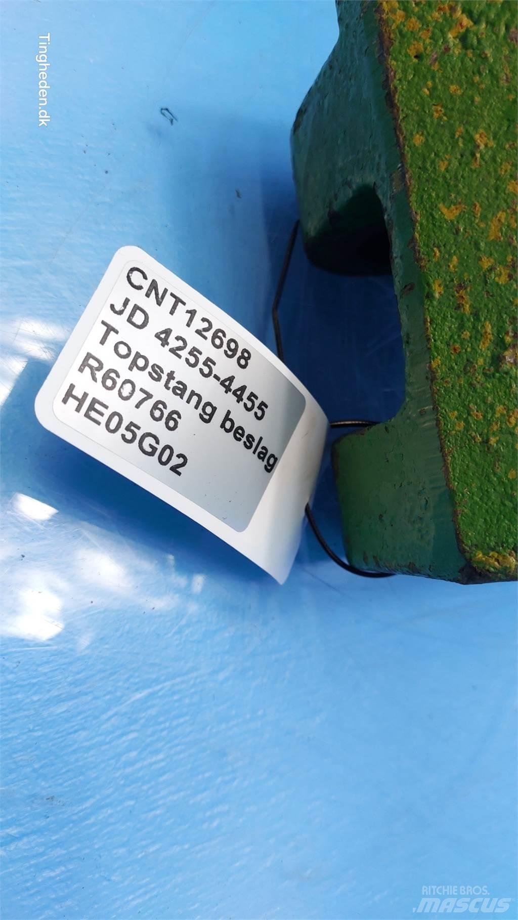John Deere 4255 Cits traktoru papildaprīkojums