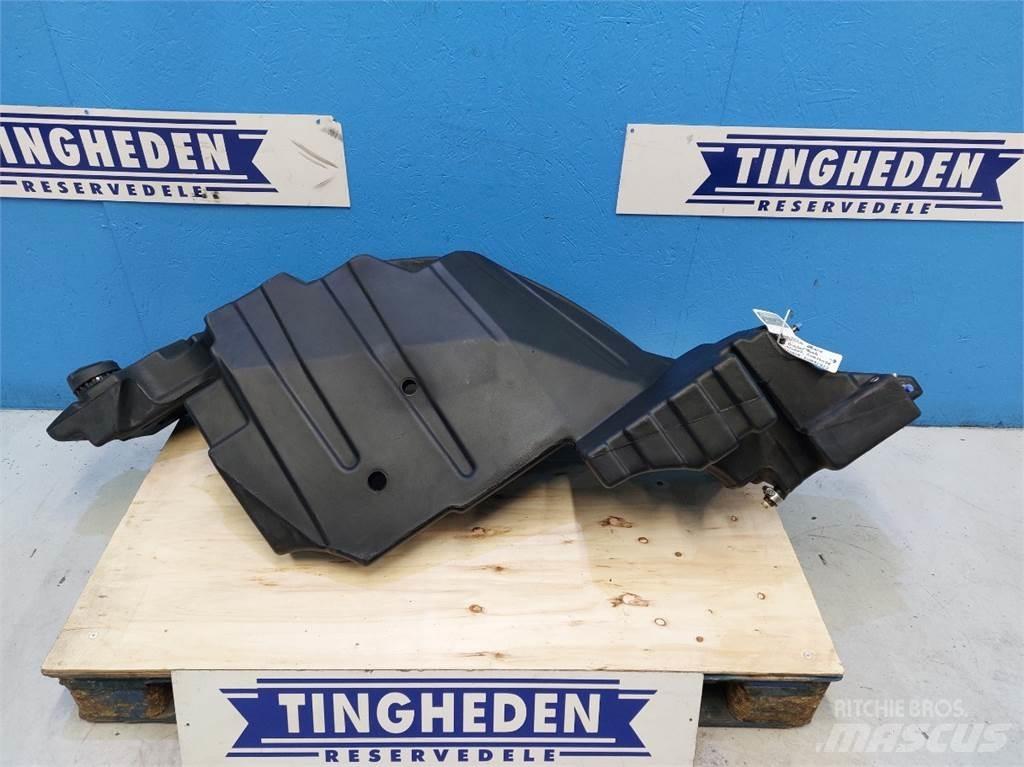 John Deere 4320 Cits traktoru papildaprīkojums