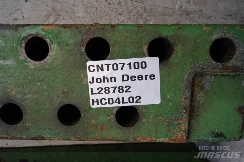 John Deere 4440 Cits traktoru papildaprīkojums