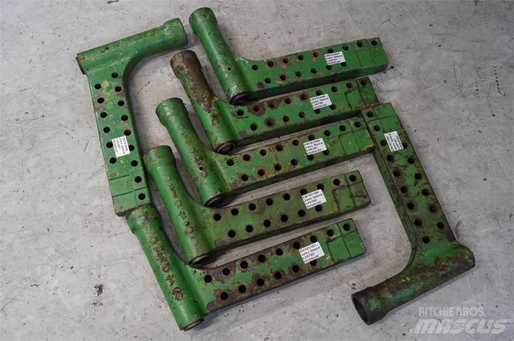 John Deere 4440 Cits traktoru papildaprīkojums