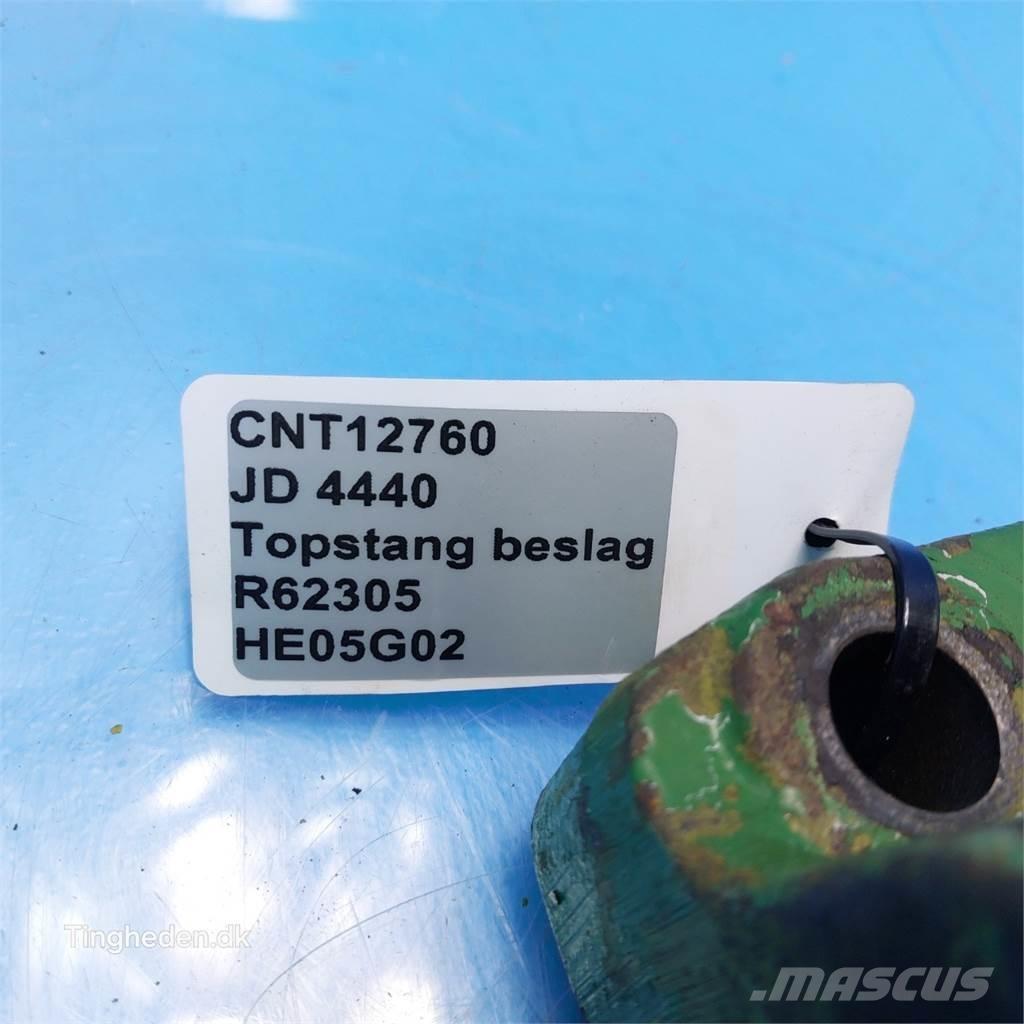 John Deere 4440 Cits traktoru papildaprīkojums
