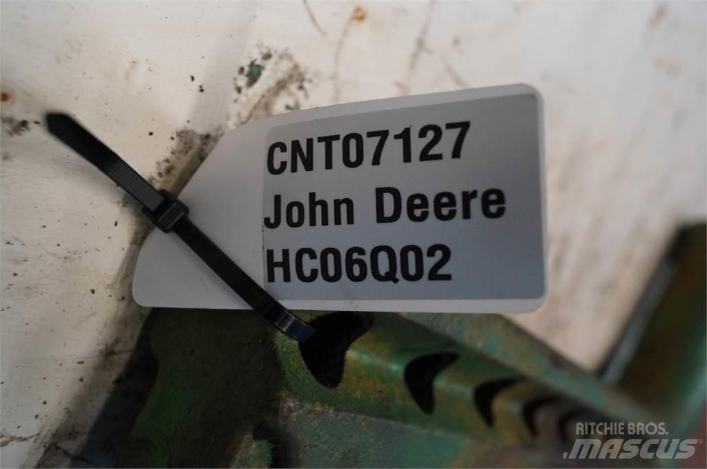 John Deere 4455 Cits traktoru papildaprīkojums