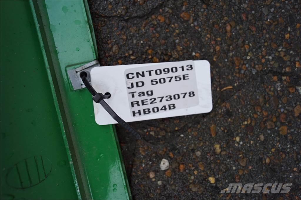 John Deere 5075E Kabīnes un interjers