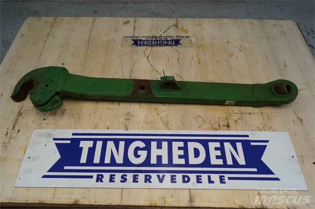 John Deere 5115R Cits traktoru papildaprīkojums