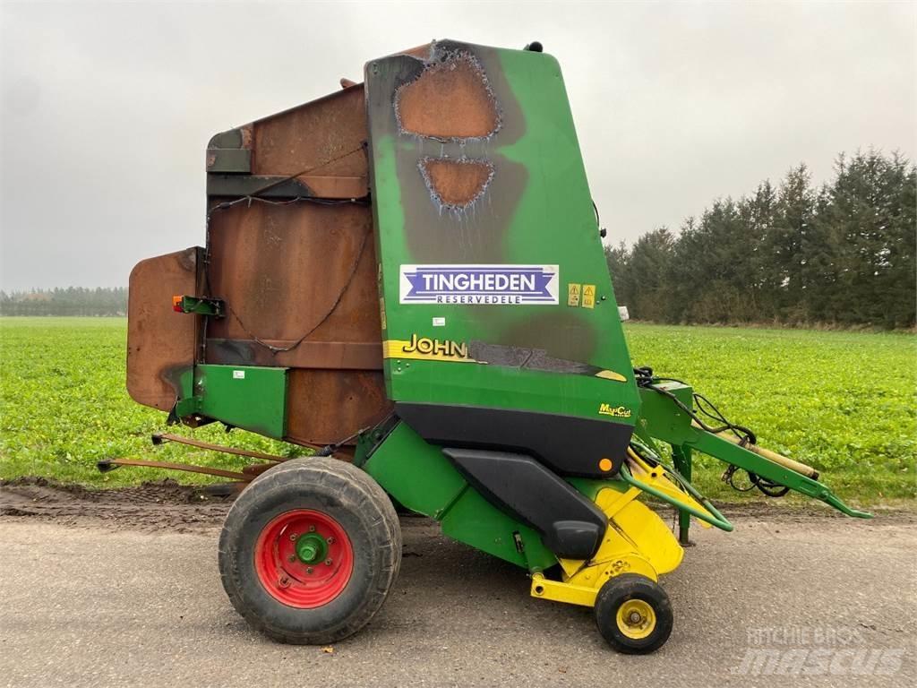 John Deere 592 Rituļu preses