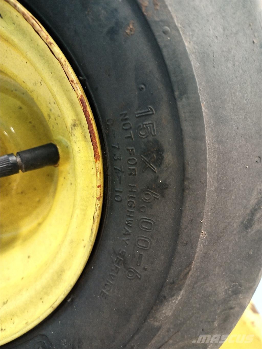 John Deere 592 Asis