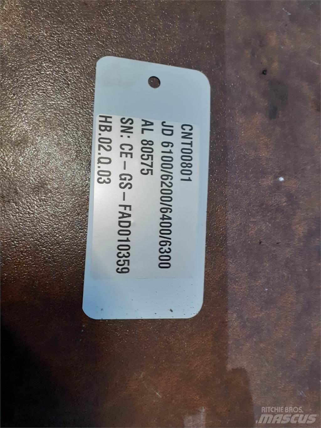 John Deere 6100 Cits traktoru papildaprīkojums