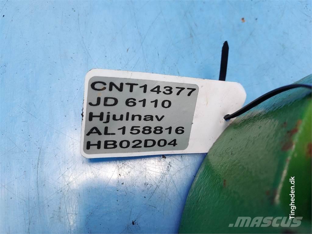 John Deere 6110 Cits traktoru papildaprīkojums