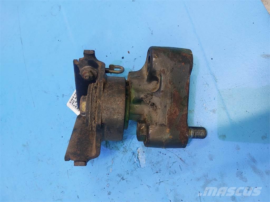 John Deere 6200 Kabīnes un interjers