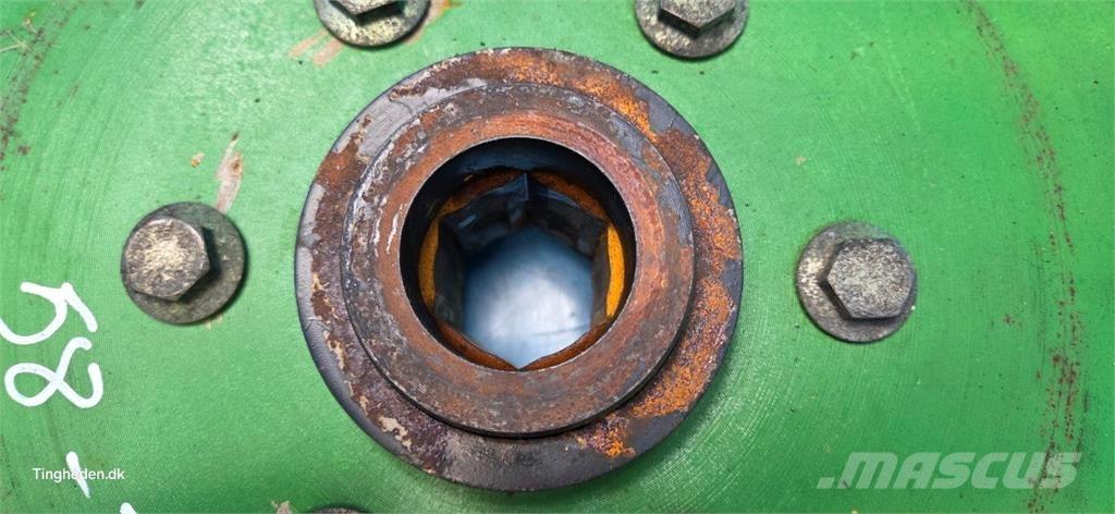 John Deere 625R Ražas novākšanas kombainu papildaprīkojums