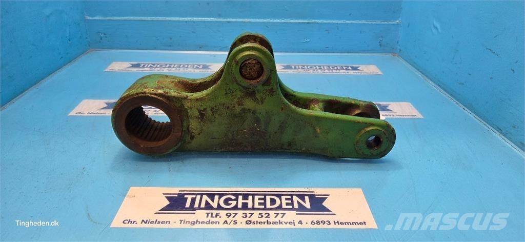 John Deere 6300 Cits traktoru papildaprīkojums
