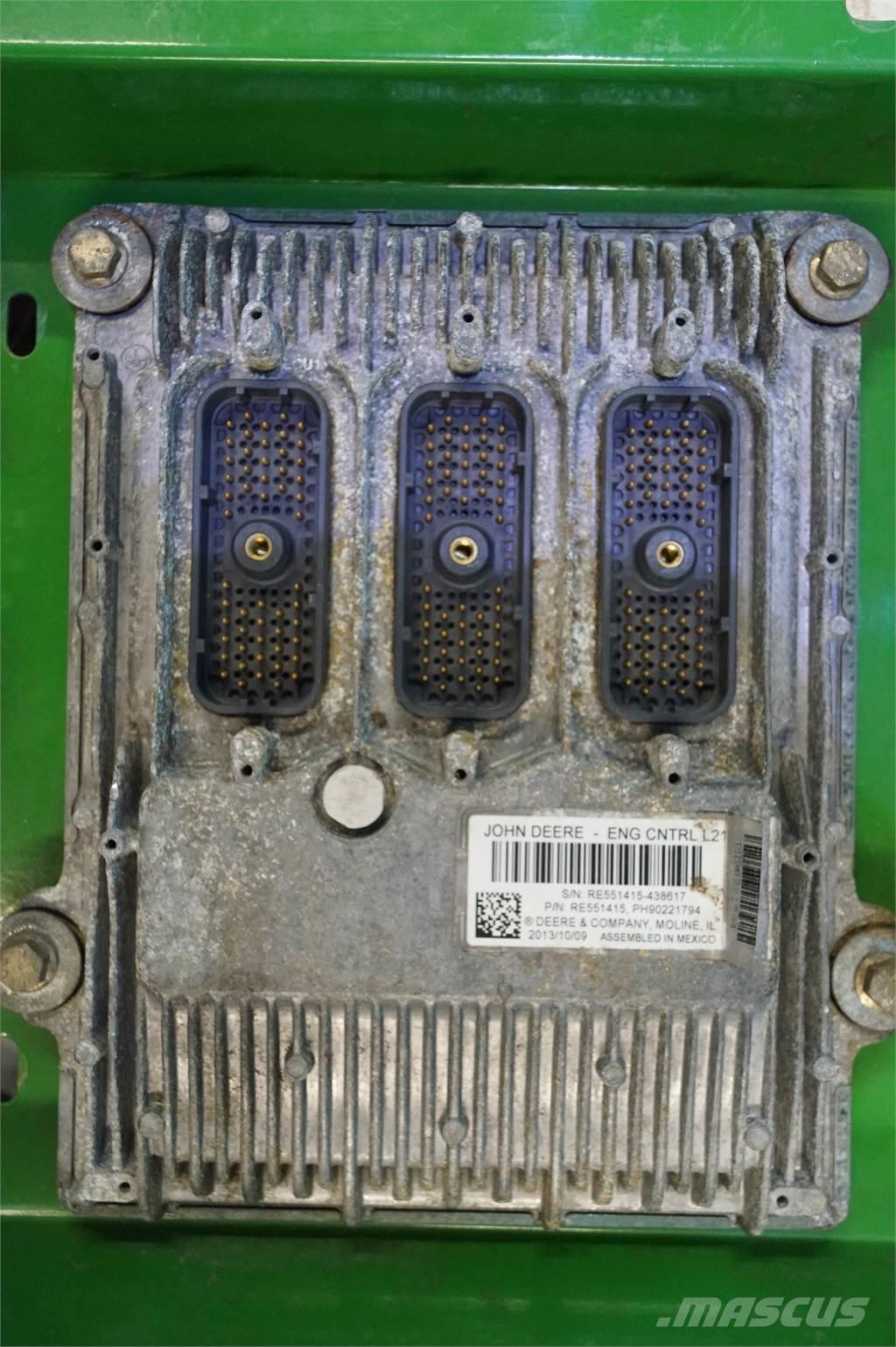 John Deere 670S Elektronika