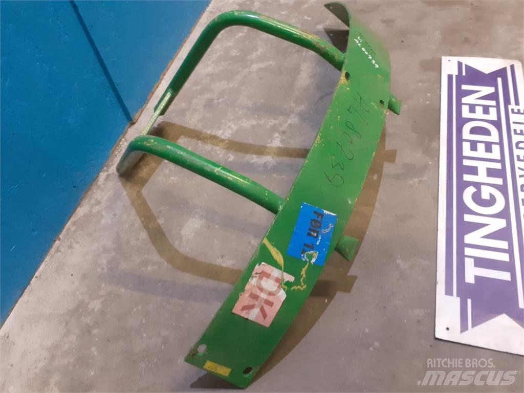 John Deere 6810 Cits traktoru papildaprīkojums