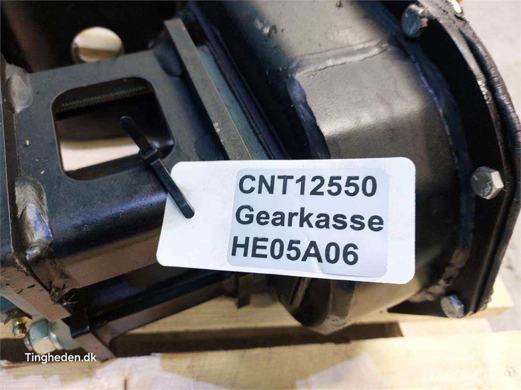 John Deere 7780 Siena un lopbarības novākšanas mašīnu piederumi