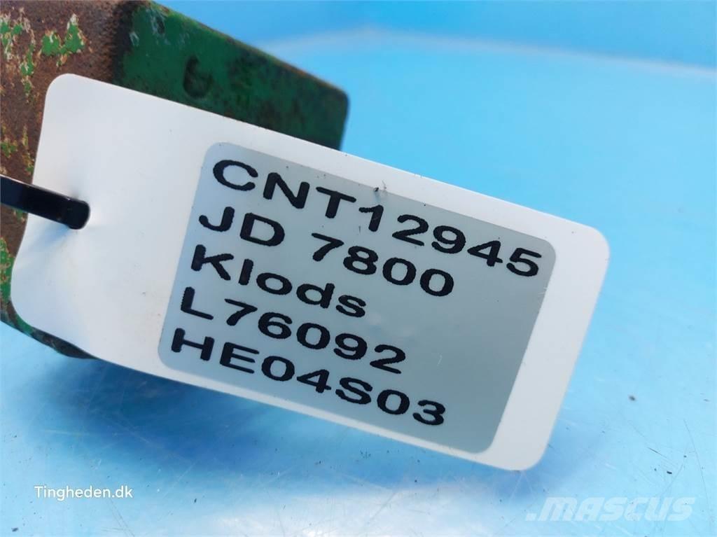 John Deere 7800 Cits traktoru papildaprīkojums