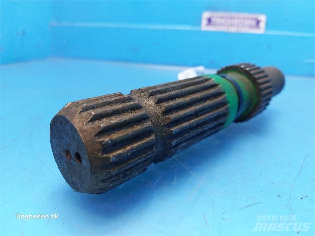 John Deere 8300 Cits traktoru papildaprīkojums