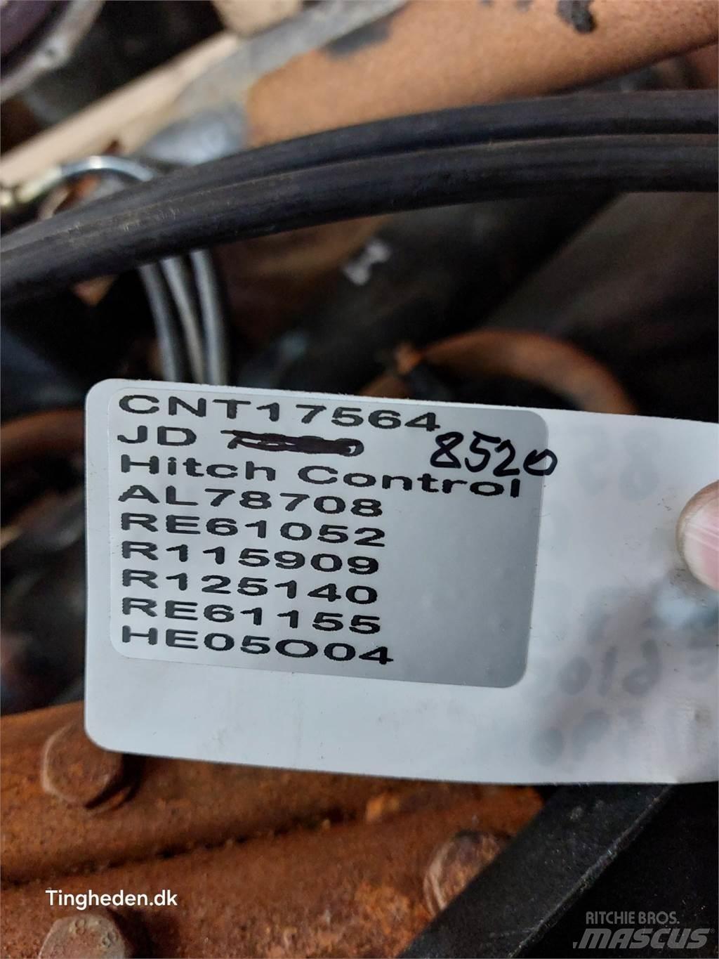 John Deere 8520 Cits traktoru papildaprīkojums