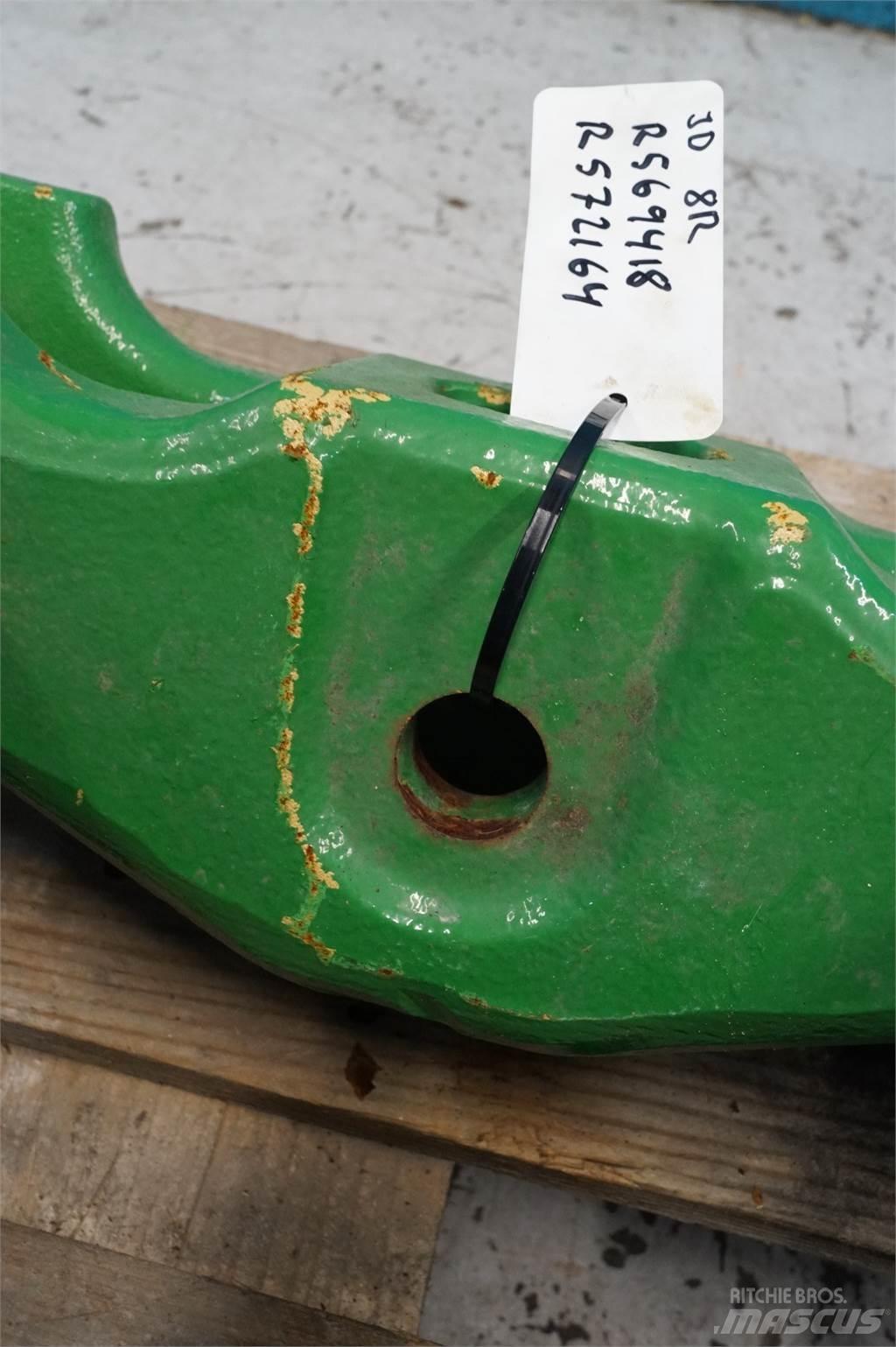John Deere 8R Priekšējie svari