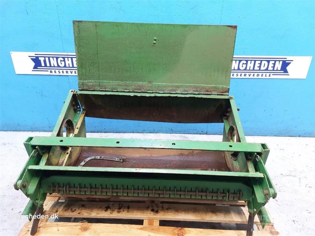 John Deere 935 Ražas novākšanas kombainu papildaprīkojums