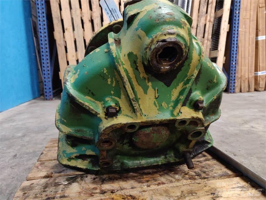 John Deere 950 Ražas novākšanas kombainu papildaprīkojums