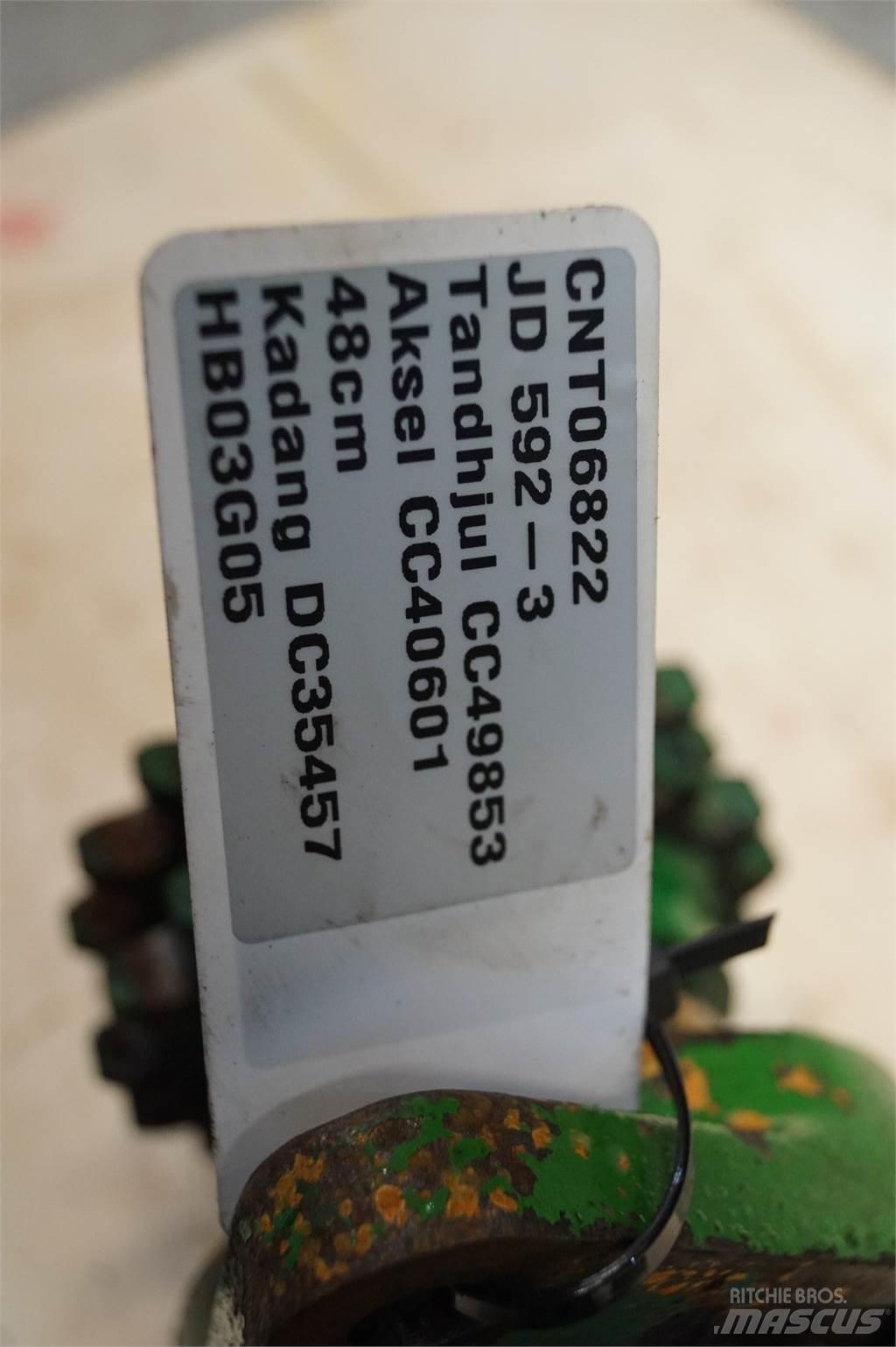 John Deere 952 Cits traktoru papildaprīkojums