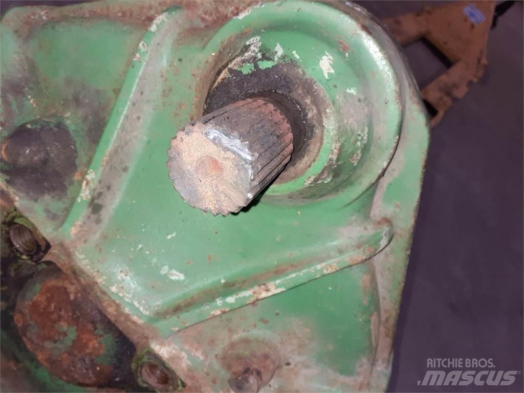John Deere 955 Ražas novākšanas kombainu papildaprīkojums