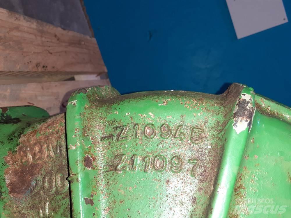 John Deere 955 Ražas novākšanas kombainu papildaprīkojums