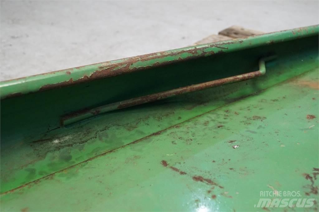 John Deere 955 Ražas novākšanas kombainu papildaprīkojums