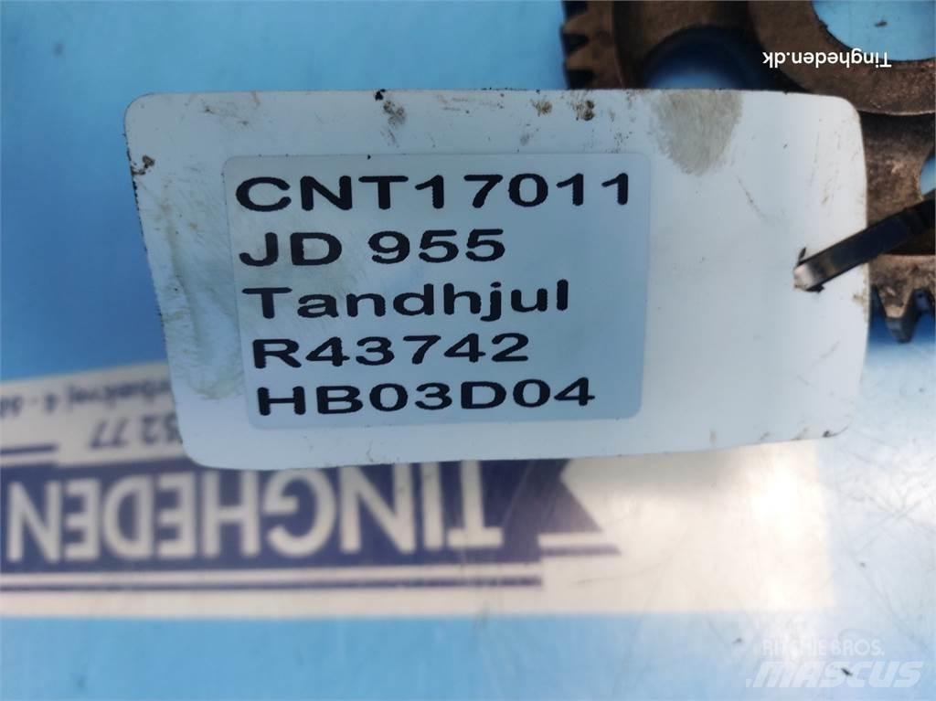 John Deere 955 Dzinēji