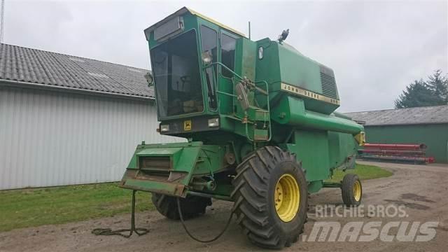 John Deere 965 Ražas novākšanas kombaini