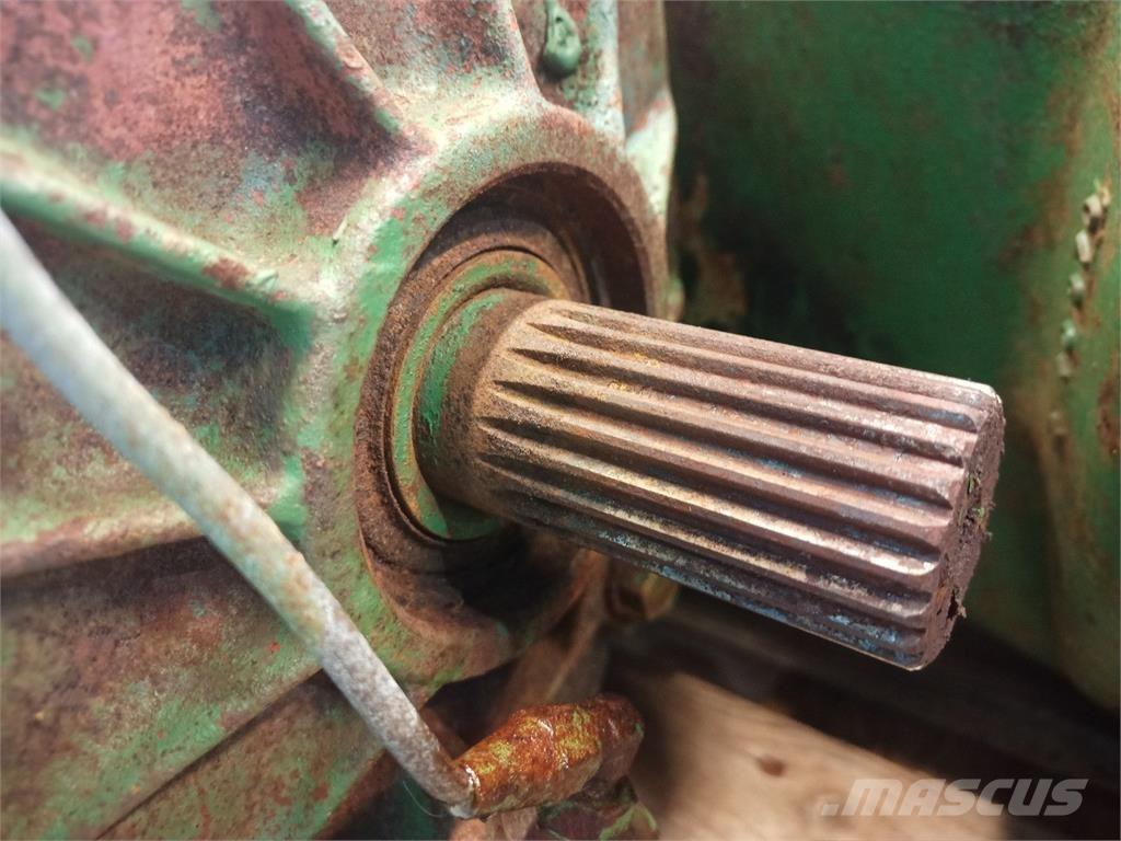 John Deere 965 Transmisija